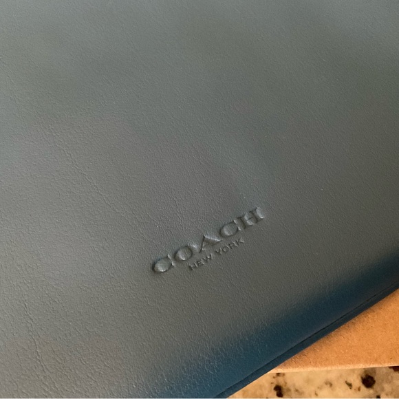 NWT Coach Bazooka Limited Edition Large Wristlet - Picture 7 of 9